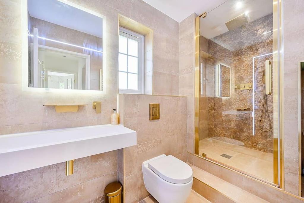 Premium Private Apartment Minutes To Central Londýn Exteriér fotografie